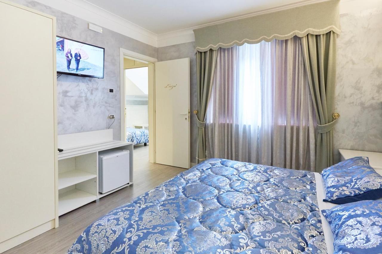 Hotel Villa Lilla Desenzano del Garda Ngoại thất bức ảnh