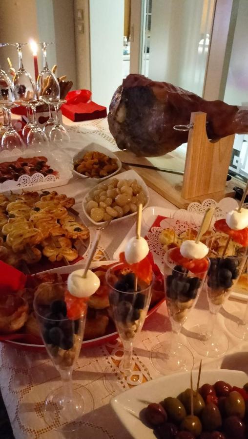 Hotel Villa Lilla Desenzano del Garda Ngoại thất bức ảnh
