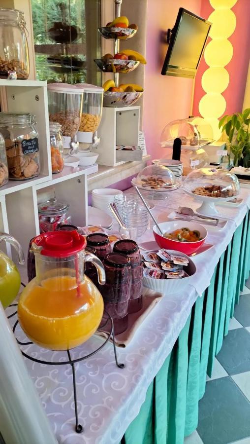 Hotel Villa Lilla Desenzano del Garda Ngoại thất bức ảnh