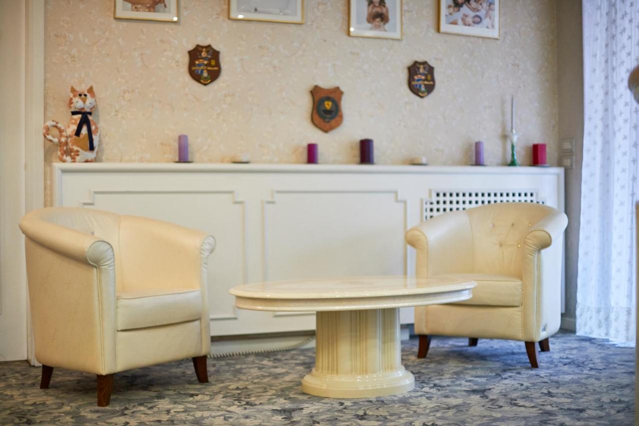 Hotel Villa Lilla Desenzano del Garda Ngoại thất bức ảnh