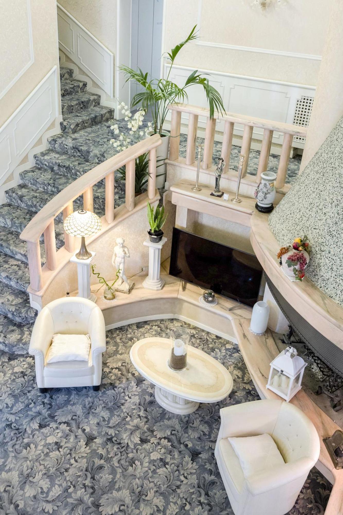 Hotel Villa Lilla Desenzano del Garda Ngoại thất bức ảnh