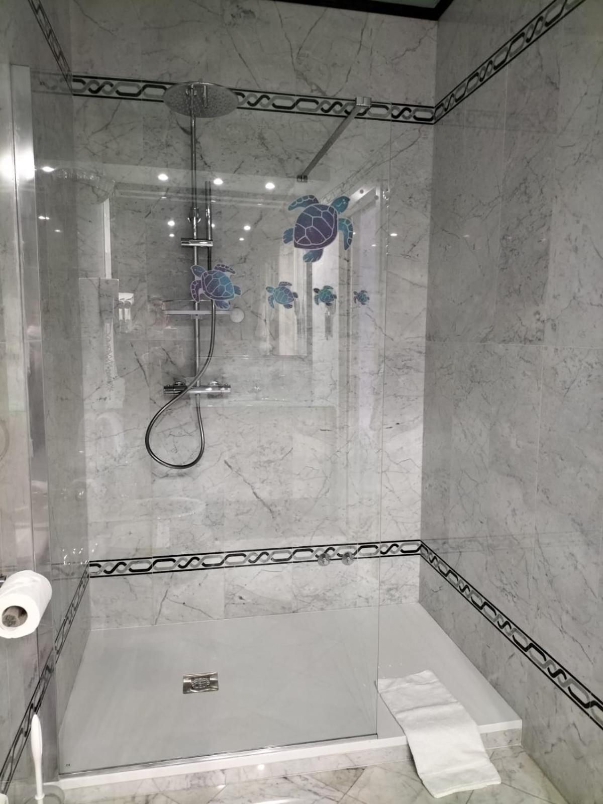Hotel Villa Lilla Desenzano del Garda Ngoại thất bức ảnh